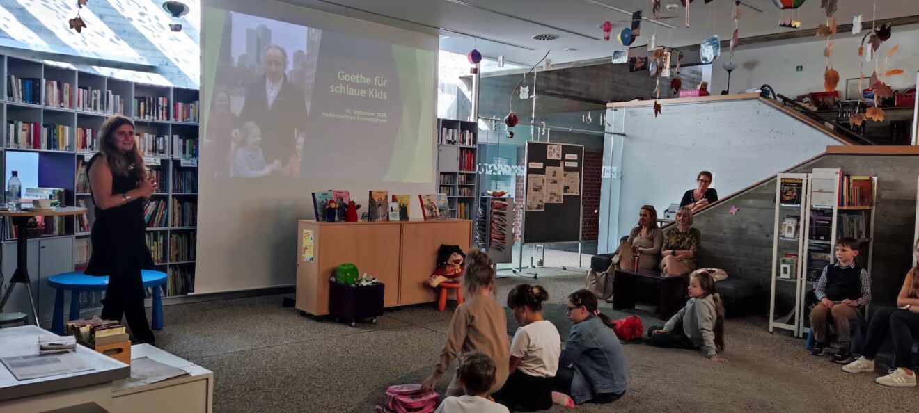 Nach Goethe für Kinder gibt es schaurig schönes Halloween-Basteln im Medienzentrum im Oktober